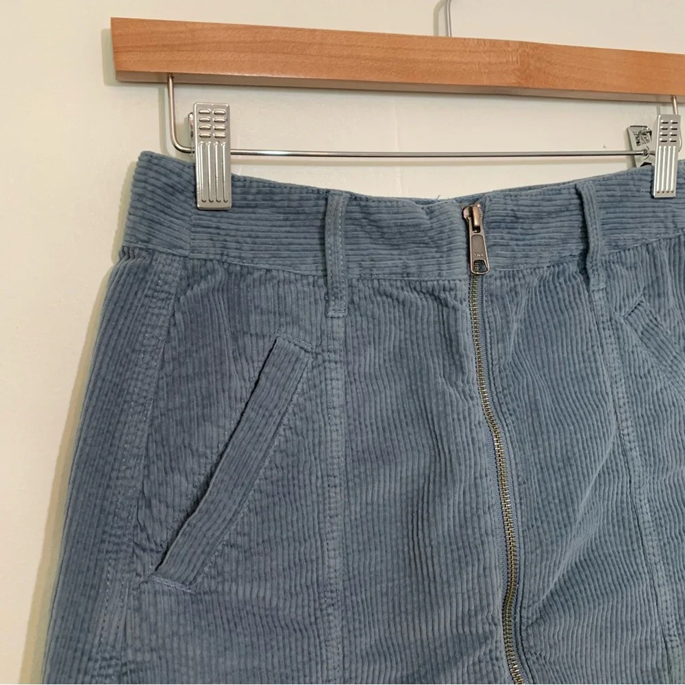 American Eagle High Waist A-line Corduroy Mini Skirt Size 2 Blue Clueless Preppy